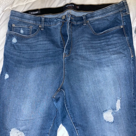 Torrid Jeans - Picture 1 of 3